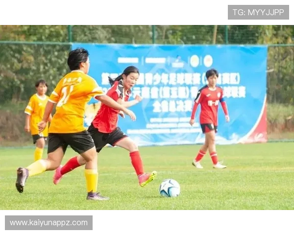 U15青少年足球赛精彩对决现场直播 U15青少年足球赛精彩对决现场直播